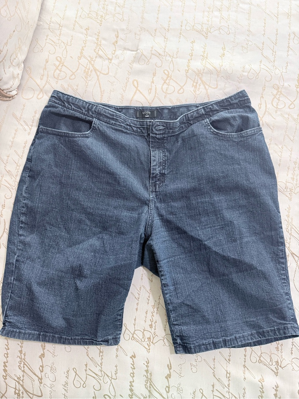 Lee Men's Medium Blue Denim Jean Shorts